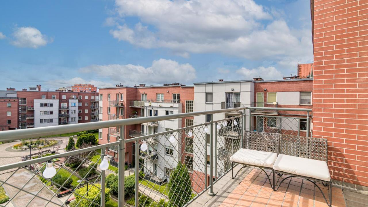 Comfy Apartments - Lastadia Lux Gdansk Exterior photo